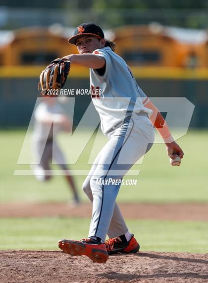 Thumbnail 2 in South Pasadena vs Monrovia photogallery.