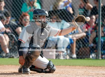 Thumbnail 3 in South Pasadena vs Monrovia photogallery.