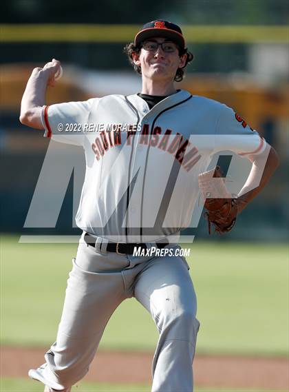Thumbnail 1 in South Pasadena vs Monrovia photogallery.