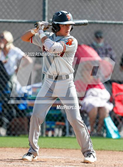 Thumbnail 3 in South Pasadena vs Monrovia photogallery.