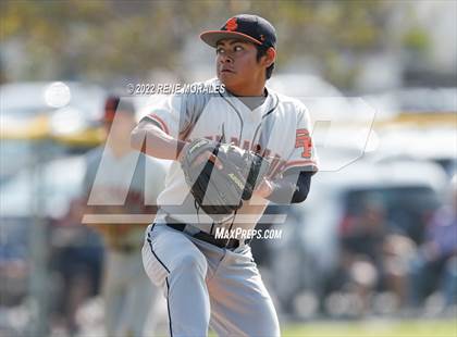Thumbnail 1 in South Pasadena vs Monrovia photogallery.