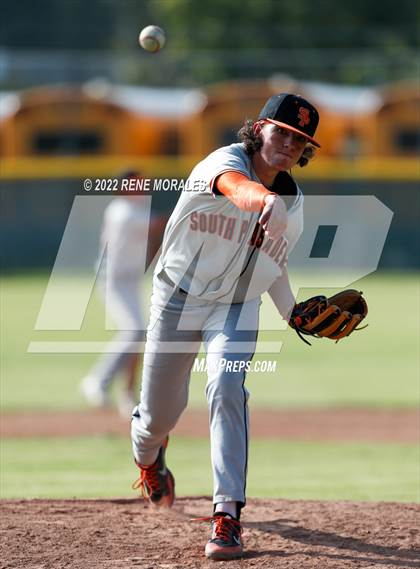 Thumbnail 2 in South Pasadena vs Monrovia photogallery.