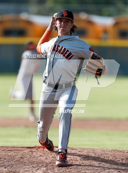 Thumbnail 3 in South Pasadena vs Monrovia photogallery.