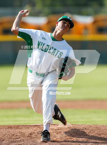 Thumbnail 1 in South Pasadena vs Monrovia photogallery.