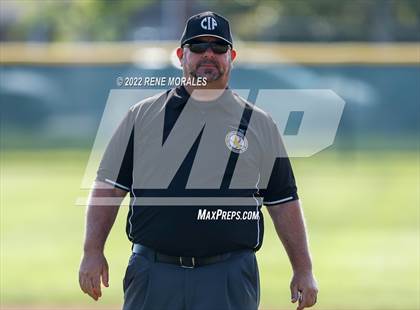 Thumbnail 3 in South Pasadena vs Monrovia photogallery.