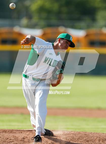Thumbnail 2 in South Pasadena vs Monrovia photogallery.