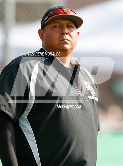 Thumbnail 3 in South Pasadena vs Monrovia photogallery.