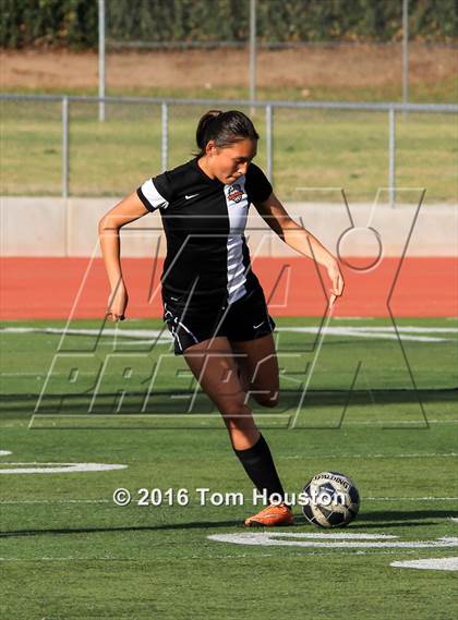 Thumbnail 3 in Monrovia vs South Pasadena photogallery.