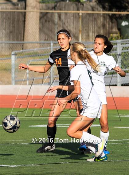 Thumbnail 1 in Monrovia vs South Pasadena photogallery.