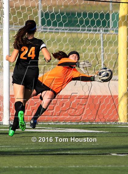 Thumbnail 2 in Monrovia vs South Pasadena photogallery.