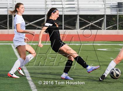 Thumbnail 2 in Monrovia vs South Pasadena photogallery.