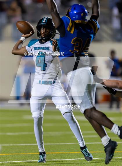 Thumbnail 2 in Pasadena Memorial @ Channelview photogallery.