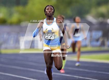 Thumbnail 2 in FHSAA 3A Finals (400 Meter) photogallery.