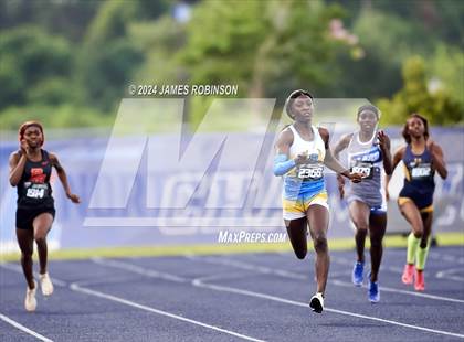 Thumbnail 2 in FHSAA 3A Finals (400 Meter) photogallery.