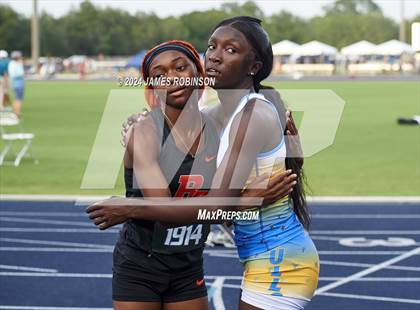 Thumbnail 3 in FHSAA 3A Finals (400 Meter) photogallery.