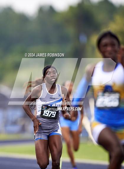 Thumbnail 3 in FHSAA 3A Finals (400 Meter) photogallery.