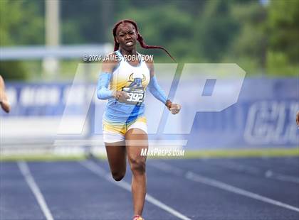 Thumbnail 2 in FHSAA 3A Finals (400 Meter) photogallery.
