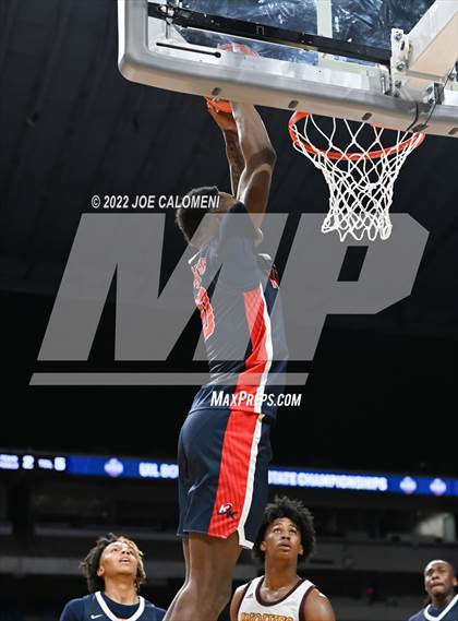 Thumbnail 1 in Beaumont United vs Kimball (UIL 5A State Semifinal) photogallery.