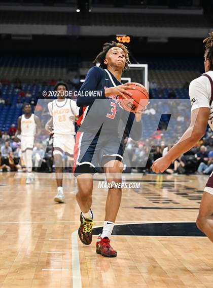 Thumbnail 2 in Beaumont United vs Kimball (UIL 5A State Semifinal) photogallery.