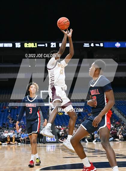 Thumbnail 1 in Beaumont United vs Kimball (UIL 5A State Semifinal) photogallery.