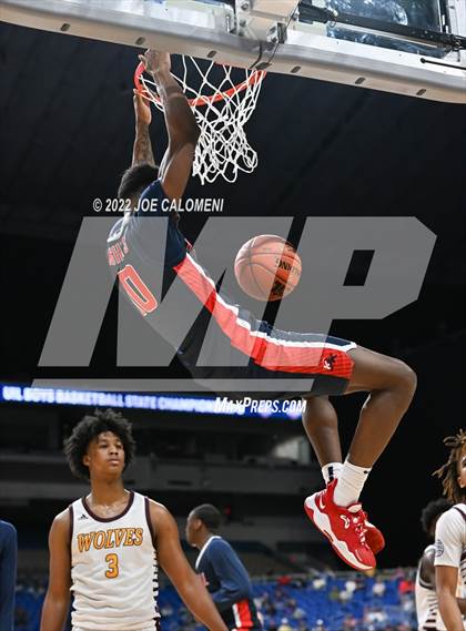 Thumbnail 3 in Beaumont United vs Kimball (UIL 5A State Semifinal) photogallery.