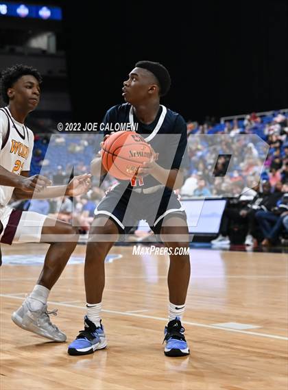 Thumbnail 3 in Beaumont United vs Kimball (UIL 5A State Semifinal) photogallery.