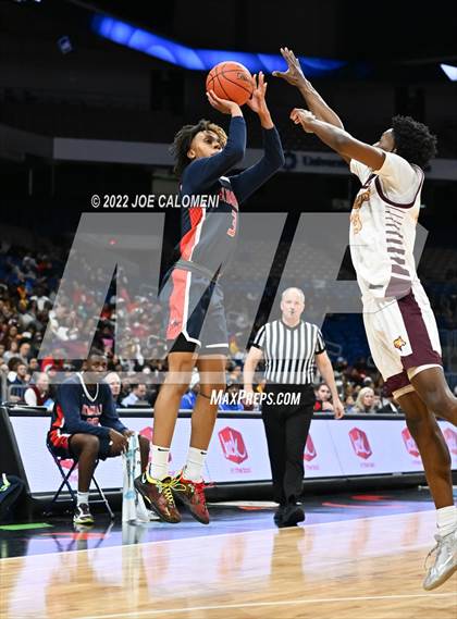 Thumbnail 1 in Beaumont United vs Kimball (UIL 5A State Semifinal) photogallery.