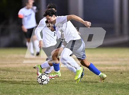 Thumbnail 2 in MacArthur [Douglas] vs Clark photogallery.
