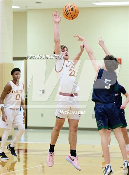 Thumbnail 1 in FR: Creekview @ Lassiter photogallery.