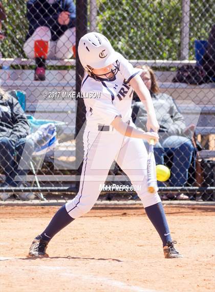 Thumbnail 2 in Sale Creek vs Knoxville Catholic photogallery.