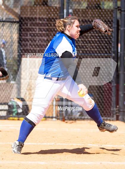 Thumbnail 3 in Sale Creek vs Knoxville Catholic photogallery.