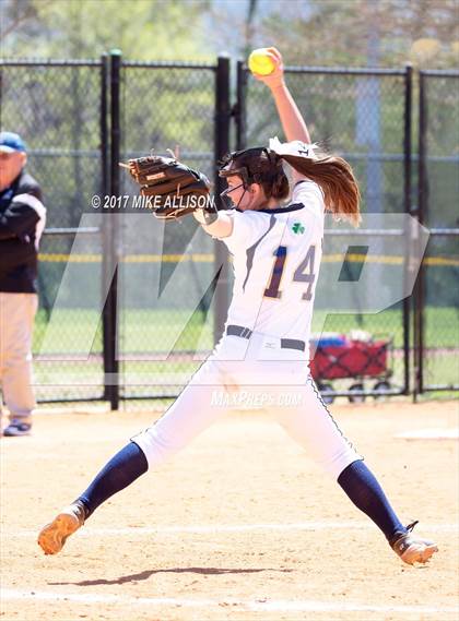 Thumbnail 2 in Sale Creek vs Knoxville Catholic photogallery.