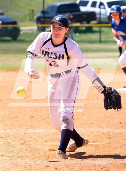 Thumbnail 3 in Sale Creek vs Knoxville Catholic photogallery.