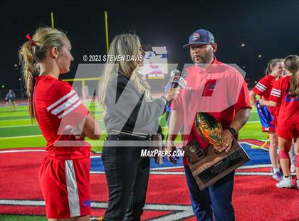 Thumbnail 1 in Mountain Ridge @ Mountain View (AIA 6A Final Awards) photogallery.