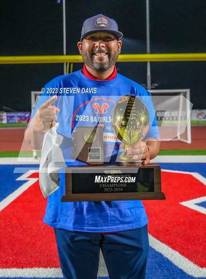 Thumbnail 1 in Mountain Ridge @ Mountain View (AIA 6A Final Awards) photogallery.