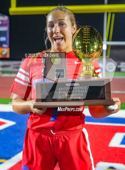 Thumbnail 1 in Mountain Ridge @ Mountain View (AIA 6A Final Awards) photogallery.