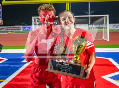 Thumbnail 2 in Mountain Ridge @ Mountain View (AIA 6A Final Awards) photogallery.