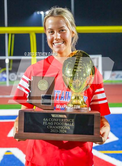 Thumbnail 1 in Mountain Ridge @ Mountain View (AIA 6A Final Awards) photogallery.