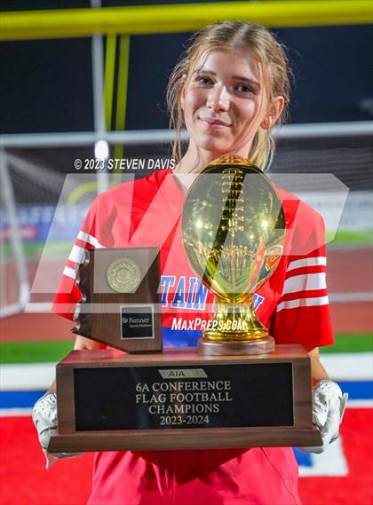 Thumbnail 2 in Mountain Ridge @ Mountain View (AIA 6A Final Awards) photogallery.