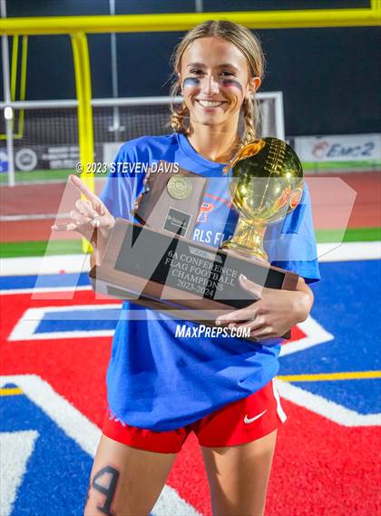 Thumbnail 1 in Mountain Ridge @ Mountain View (AIA 6A Final Awards) photogallery.