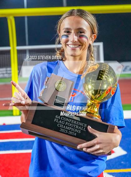 Thumbnail 2 in Mountain Ridge @ Mountain View (AIA 6A Final Awards) photogallery.