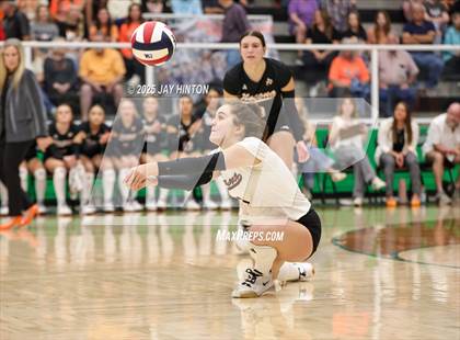 Thumbnail 1 in Nocona vs Whitewright (UIL 2A D1 Volleyball Semifinal) photogallery.