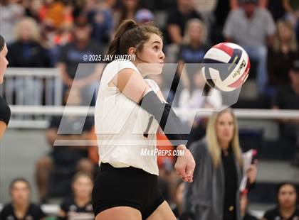 Thumbnail 1 in Nocona vs Whitewright (UIL 2A D1 Volleyball Semifinal) photogallery.