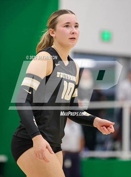 Thumbnail 1 in Nocona vs Whitewright (UIL 2A D1 Volleyball Semifinal) photogallery.
