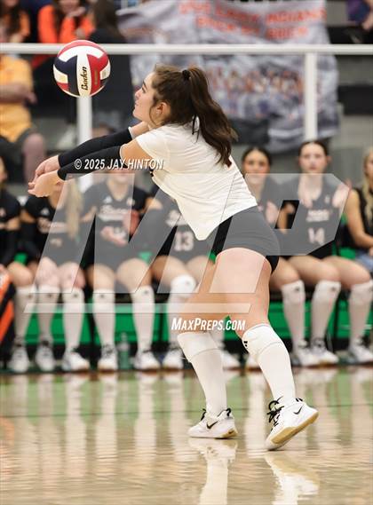 Thumbnail 3 in Nocona vs Whitewright (UIL 2A D1 Volleyball Semifinal) photogallery.