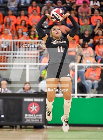 Thumbnail 2 in Nocona vs Whitewright (UIL 2A D1 Volleyball Semifinal) photogallery.