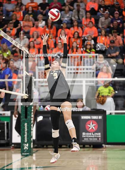 Thumbnail 2 in Nocona vs Whitewright (UIL 2A D1 Volleyball Semifinal) photogallery.