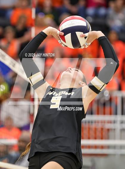 Thumbnail 1 in Nocona vs Whitewright (UIL 2A D1 Volleyball Semifinal) photogallery.