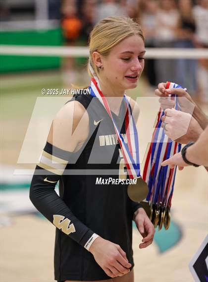 Thumbnail 1 in Nocona vs Whitewright (UIL 2A D1 Volleyball Semifinal) photogallery.
