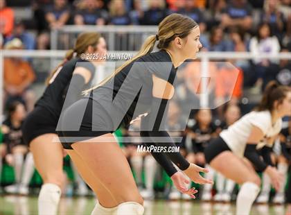 Thumbnail 3 in Nocona vs Whitewright (UIL 2A D1 Volleyball Semifinal) photogallery.